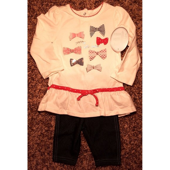 Girl's Size 9 M 6-9 Months 2 Pc Cream Pretty With Bows K Baby Top & PLACE Capris - Picture 2 of 7